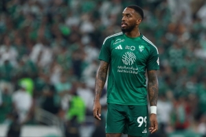 記者：弗蘭克有意伊萬-托尼；我不明白熱刺為什么買下特爾