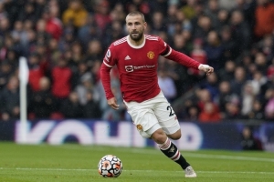 瓊斯：盧克-肖踢得自信從容 游刃有余，攻防兩端都找到了感覺