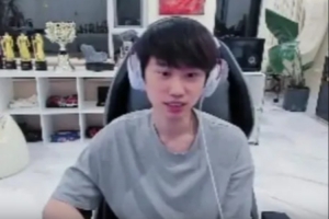 Doinb：我肯定希望哥哥一直打的啊，明年還要靠二路吃飯的啊