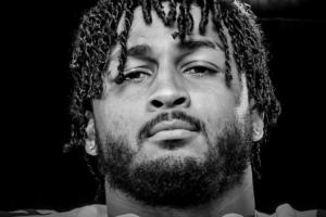 疑似被警方追捕開槍自盡！NFL達拉斯牛仔球員尼蘭離世，年僅24歲