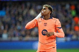 阿斯捍衛(wèi)德拉富恩特：巴薩猛用亞馬爾可以，西班牙征召為什么不行