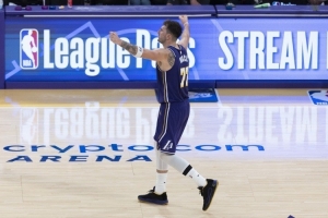 NBA彩經(jīng)：湖人擒下老鷹 太陽(yáng)再勝快船 76人擊退猛龍 開(kāi)拓者滅熱火