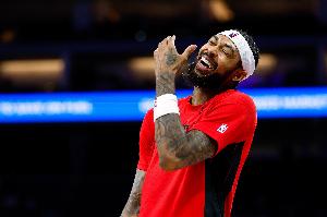 正負(fù)值+17最高！英格拉姆19中7拿到20分6板4助1斷1帽 首節(jié)10分