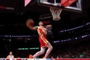 領(lǐng)先湖人25分！東契奇漫不經(jīng)心背后運(yùn)球失誤&里薩謝快攻風(fēng)車(chē)暴扣