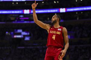 奮力反擊！莫布里傳射建功 騎士下半場打出12-0迅速迫近比分