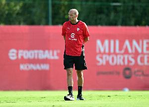 阿萊格里：對(duì)手進(jìn)球前幾乎沒(méi)有射門(mén)，我們下半場(chǎng)沒(méi)頂住對(duì)手的沖擊