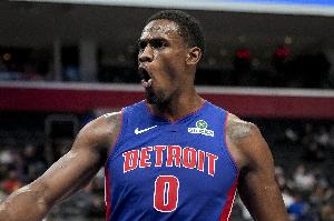 內線統(tǒng)治力！杜倫近5戰(zhàn)場均24分13.6板&命中率70.1% 單場轟20+20