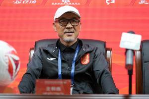 翻譯：張外龍將參加多個(gè)沖超慶?；顒?dòng)，還將帶文體明星隊(duì)踢紀(jì)念賽