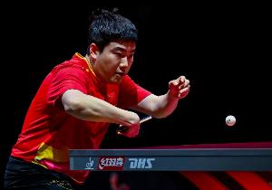 爆冷出局！梁靖崑1比4不敵于何一，止步全運(yùn)會乒乓球男單32強(qiáng)