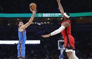 杜蘭特：奧科吉在場(chǎng)上總是全力以赴 這種態(tài)度為他攻防都帶來(lái)回報(bào)