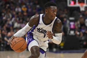 本賽季薪資1410萬！施羅德近3場夢游&合計(jì)19投1中 今日得分掛蛋！