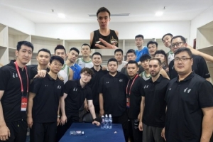 趙繼偉：昨天蹬地時清楚聽到“”的一聲 好在不是特別糟糕