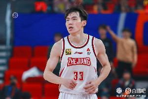 輸了就背鍋！吳前半場8中1&三分5中0僅拿2分3助