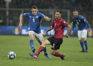 天空體育：貝洛蒂仍需繼續(xù)康復(fù)治療，他最快要到明年春天才能復(fù)出