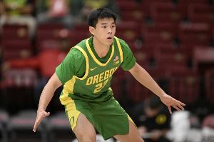 手感冰涼！林葳NCAA生涯前三戰(zhàn)合計(jì)17中1 三分10中0