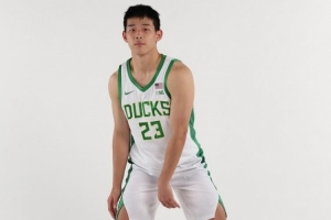 媒體人：只要有一場(chǎng)比賽找到投籃感覺(jué) 林葳的自信心就會(huì)出來(lái)了