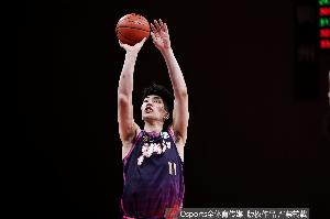 余嘉豪參加全運(yùn)會(huì)是西乙俱樂(lè)部重大妥協(xié) 球隊(duì)不滿(mǎn)其超長(zhǎng)上場(chǎng)時(shí)間