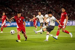 直播吧對(duì)談彭偉國(guó)：現(xiàn)在國(guó)足輸越南是正常的，以前印尼都是刷分的