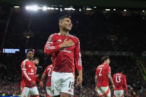 現(xiàn)周薪35萬！綠帽哥：曼聯(lián)愿續(xù)約33歲卡塞米羅，提供15萬鎊新合同