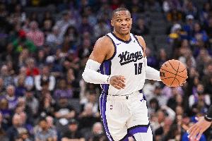 除了投籃都很好！威少半場3投全鐵 得到4籃板8助攻1蓋帽&正負值-6