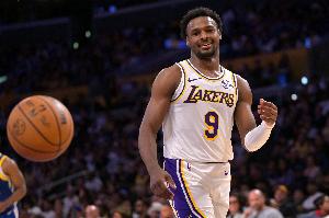 賽季首次首發(fā)！布朗尼上季面對雄鹿曾砍17分3板5助 得分生涯紀(jì)錄