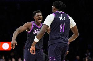 里德發(fā)揮出色！華子：我很生氣 因?yàn)槲覜](méi)能為他拿下比賽