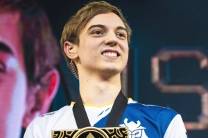 G2官方祝Caps生日快樂：uu們 一起祝EU唯一真神生日快樂吧