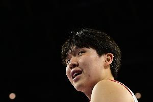 備受關(guān)注！“楊瀚森高效得到4分”詞條沖上微博熱搜榜第9