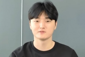 只接冠軍AD的班，Peyz生涯的事業(yè)運(yùn)有點(diǎn)好？連續(xù)三次換隊(duì)，上一任AD均為冠軍AD！