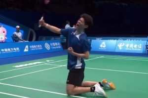 董天堯2-1逆轉(zhuǎn)王正行，收獲全運(yùn)會羽毛球男單銅牌