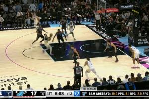 無敵了……庫追巴都不打 勇士半節(jié)比賽12中0僅得4分