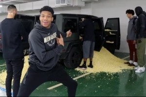 解密NBA“職場PUA”！菜鳥被逼表演是常態(tài) 這些騷操作才絕