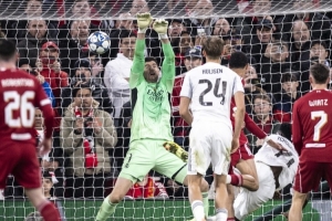 庫爾圖瓦：若創(chuàng)辦俱樂部我選穆帥執(zhí)教 C羅求勝心比姆巴佩更強(qiáng)一些