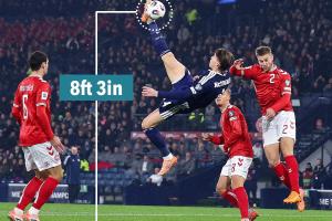 驚天倒鉤！麥克托米奈倒鉤高度2.53米，比當(dāng)年C羅還高了15厘米