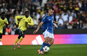 卡馬達(dá)：我受到了伊布的啟發(fā)，他曾是世界上最強(qiáng)的球員之一