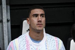 意天空：弗拉霍維奇本周四只參加了尤文部分訓(xùn)練，周末意甲將替補(bǔ)