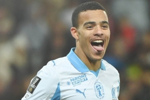 馬賽5-1大勝尼斯暫時登頂法甲，格林伍德雙響、奧巴梅揚(yáng)1射2傳