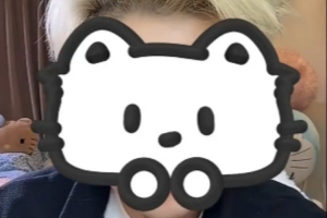 涵藝：Poppy教練應(yīng)該是去滔搏了，這個(gè)可以跟你們說(shuō)一下