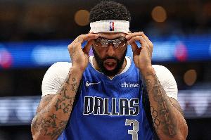 基德：濃眉小腿恢復(fù)進(jìn)展非常順利 今天缺陣是因?yàn)樯? >
                                        </div>
                                    </div>
                                                                        <div   id=