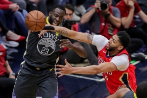 追夢(mèng)：2015年首輪G3勝利是王朝的開始 鵜鶘到現(xiàn)在都沒(méi)恢復(fù)元?dú)? >
                                        </div>
                                    </div>
                                                                        <div   id=