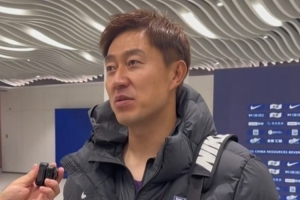 隋維杰：大家都不希望海港在我們主場(chǎng)奪冠，但奪冠了就大氣恭喜吧