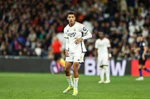 阿爾瓦羅：埃爾切球迷在現(xiàn)場支持我，對陣皇馬進球為什么不慶祝呢