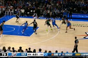 第10次出手了！楊瀚森底角三分再投 這球三不沾了……