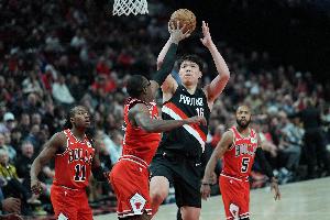 楊瀚森防守被針對&短板被放大 他需要多向克林根學防守