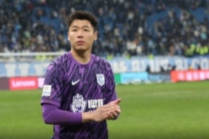 黃子豪：作為中超一年級(jí)新生能完成目標(biāo)，我很清楚這不是偶然