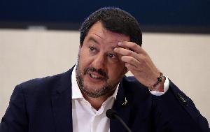 意副總理談現(xiàn)場(chǎng)看德比：周?chē)?50名內(nèi)拉，我的慶祝很克制