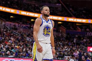 血脈壓制！庫里生涯對陣馬爾卡寧戰(zhàn)績來到11勝0負(fù)