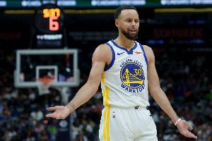 解說：勇士連續(xù)主場里爵士可能是最軟的柿子 開局一吃卻有點硌牙