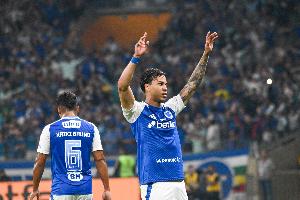 助攻1次賺500歐！為爭奪金靴，尤文舊將若熱給每位助攻的隊友轉錢