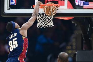 轉(zhuǎn)個正？騎士雙向湯姆林半場5中4&三分2中2拿全隊最高的10分